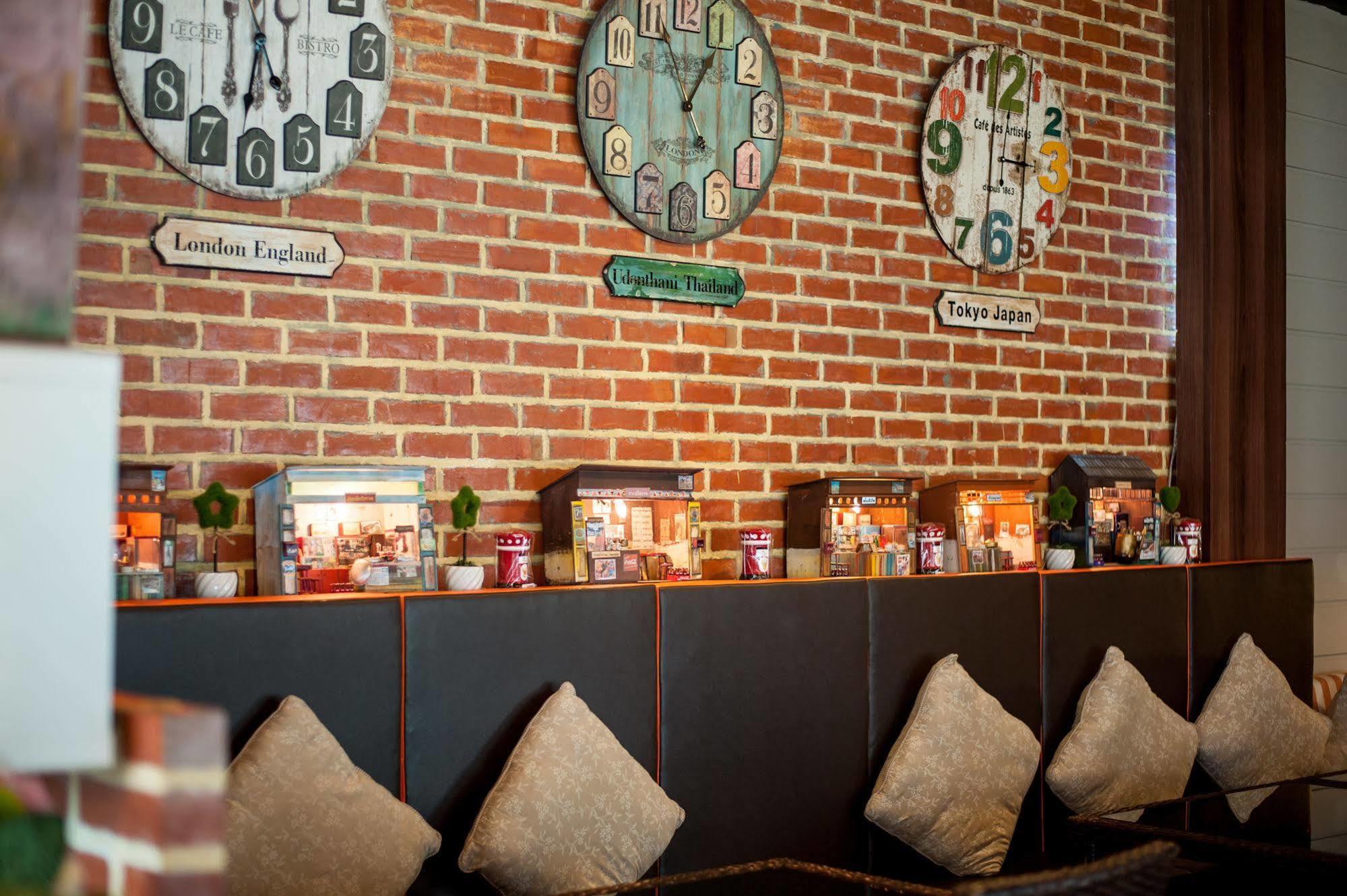 Prajaktra City Hostel Udon Thani Zewnętrze zdjęcie