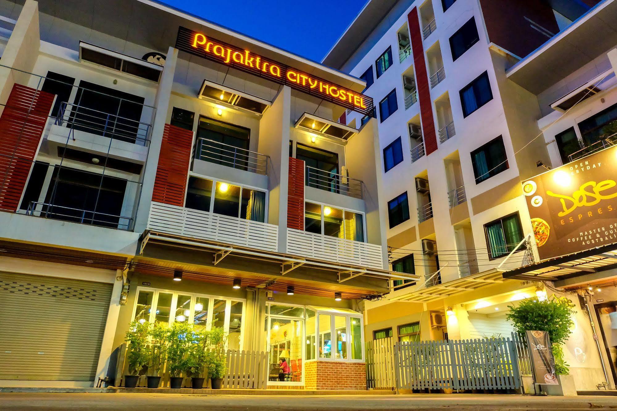 Prajaktra City Hostel Udon Thani Zewnętrze zdjęcie